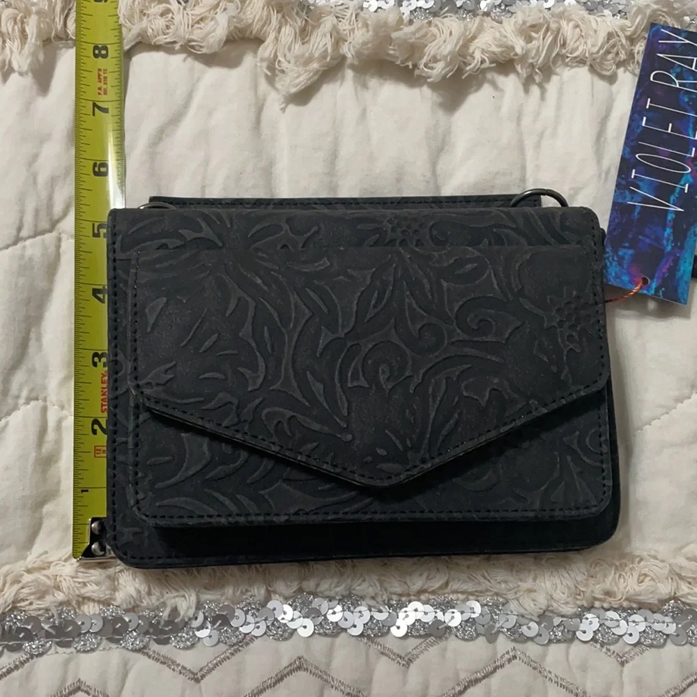 Violet‎ Ray black crossbody (NWT)